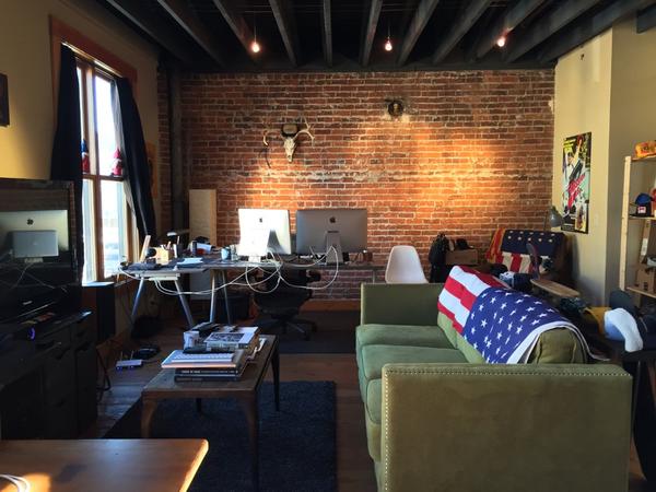 Featured image of post Men's Home Office Inspiration / Start with the right furniture.