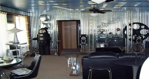 50s futuristic man cave