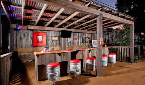 budget outdoor man cave
